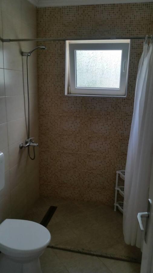 Apartments סטרוגה מראה חיצוני תמונה