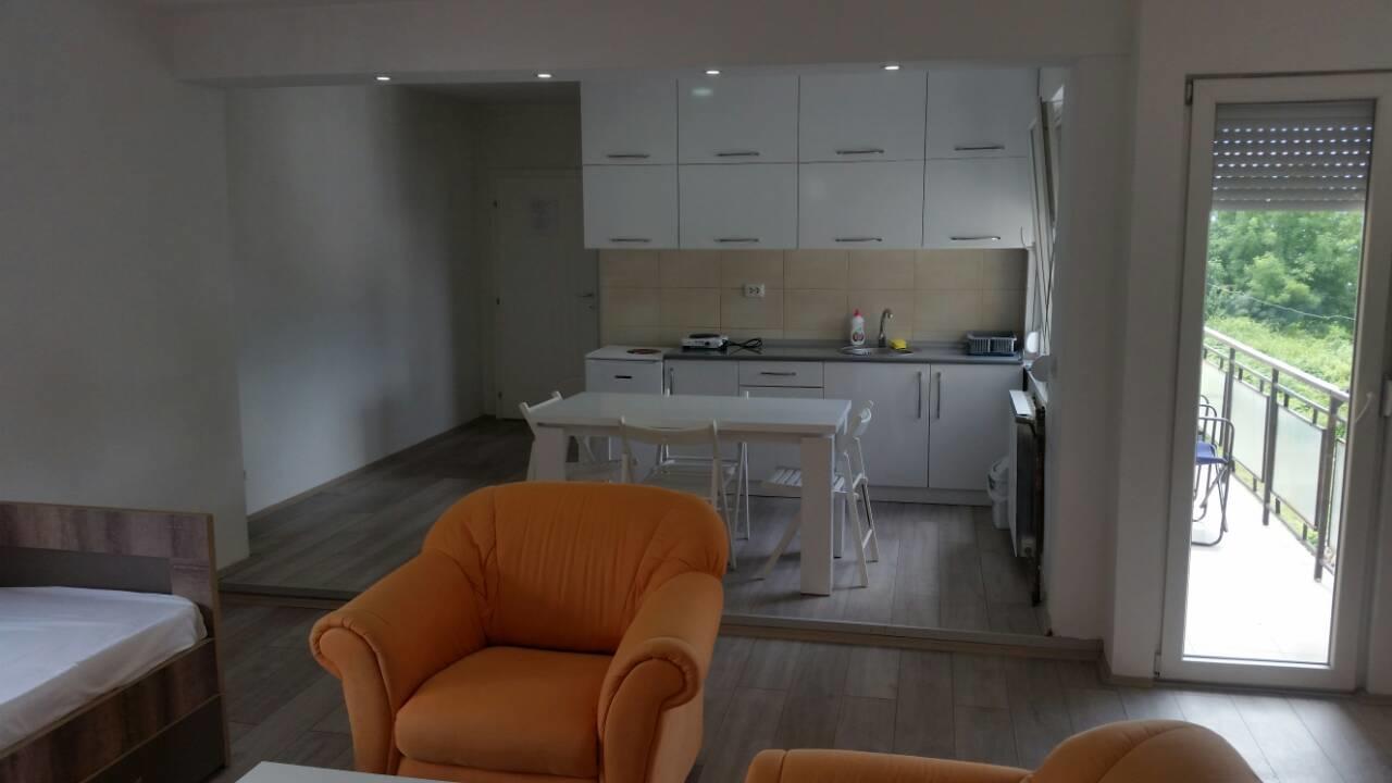 Apartments סטרוגה מראה חיצוני תמונה